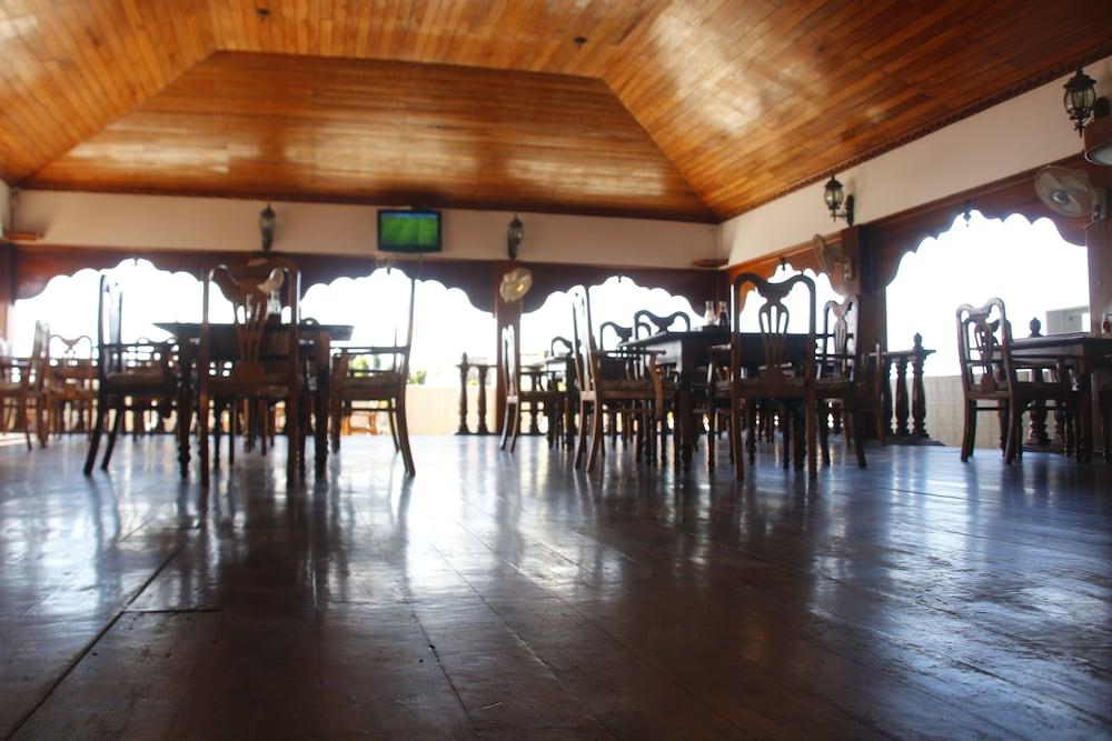 Tausi Palace 4* Zanzibar